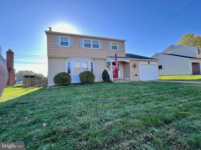 Building Photo - 918 Rockwell Rd