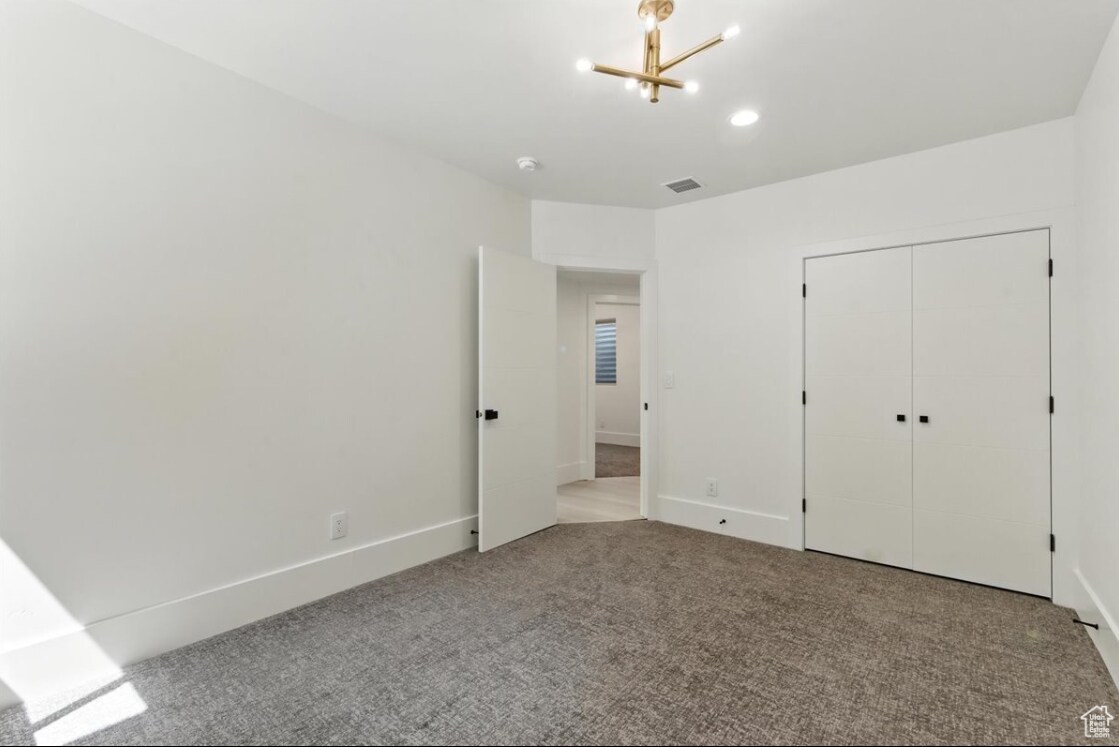 Building Photo - 415 Woodland Dr