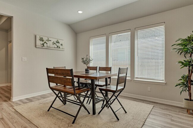 Building Photo - 160 Dove Springs Ct