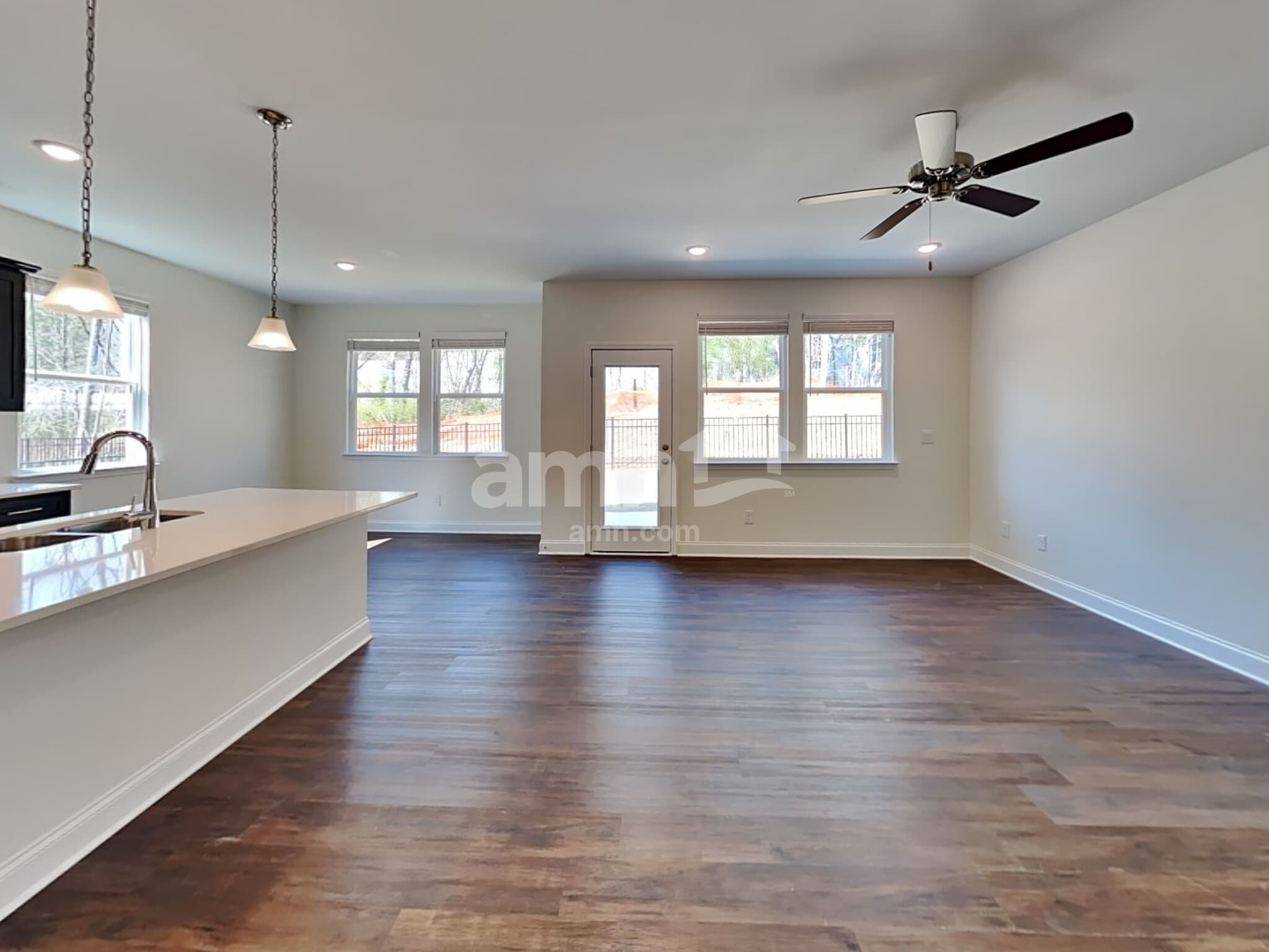 Building Photo - 5242 Blue Mountain Dr