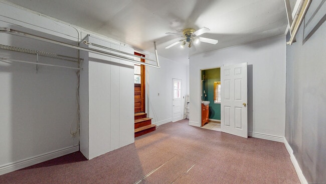 Building Photo - 72 Woodycrest Dr