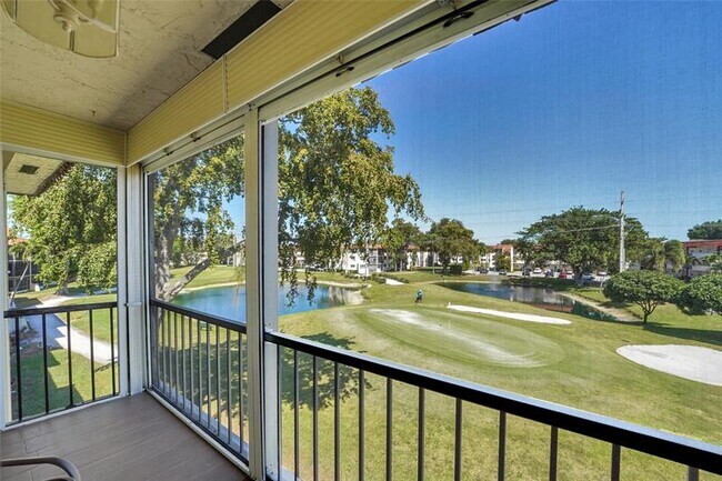 Building Photo - 8980 S Hollybrook Blvd