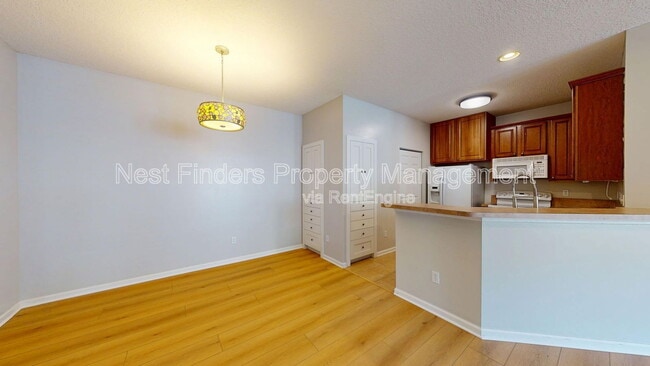 Building Photo - 211 Jardin De Mer Pl