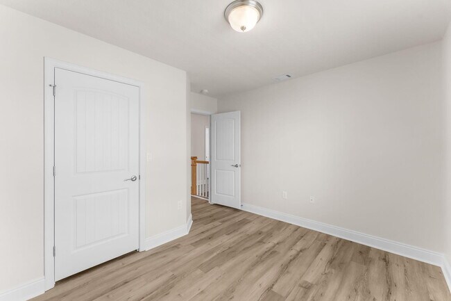 Building Photo - 120 Brandywine Rd