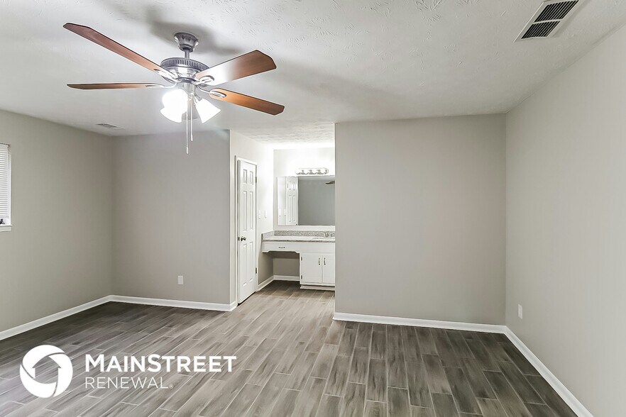 Building Photo - 7326 Exeter Ct