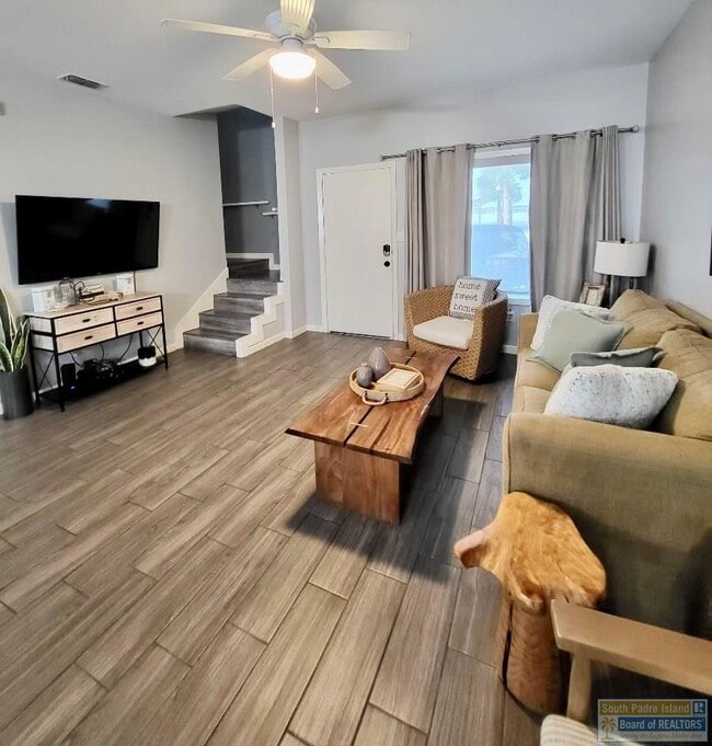 Building Photo - 219 Las Joyas Blvd