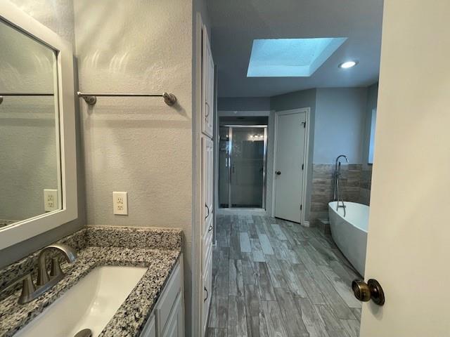 Building Photo - 3208 Flintridge Dr