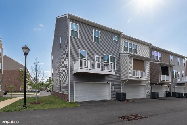 Building Photo - 5507 Greenpoint Ln