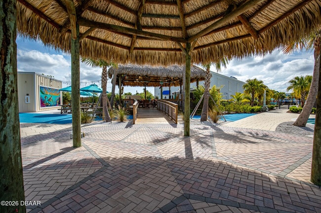 Building Photo - 233 Island Breeze Ave