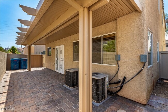 Building Photo - 5286 Soledad Summit Ave