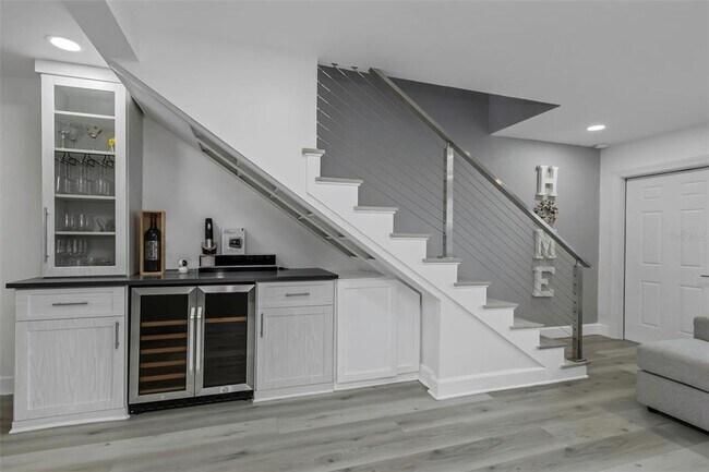 Building Photo - 2630 St Joseph Dr W