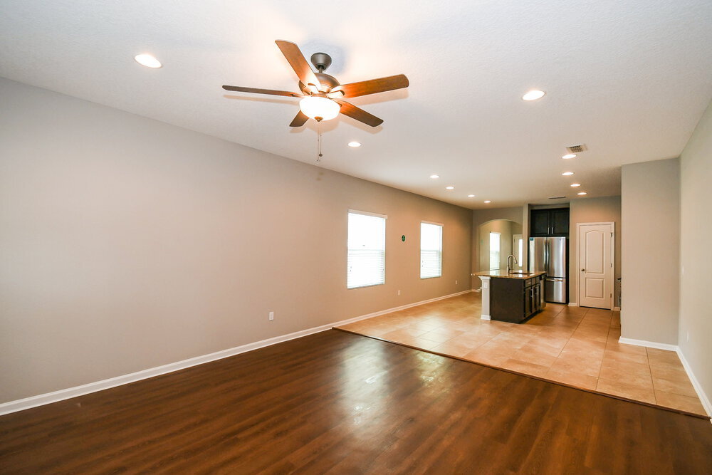 Building Photo - 636 Drysdale Dr
