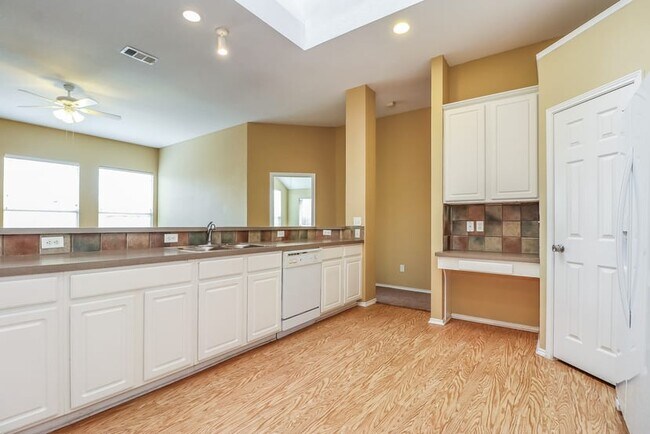 Building Photo - 10309 Fawn Meadow Ct