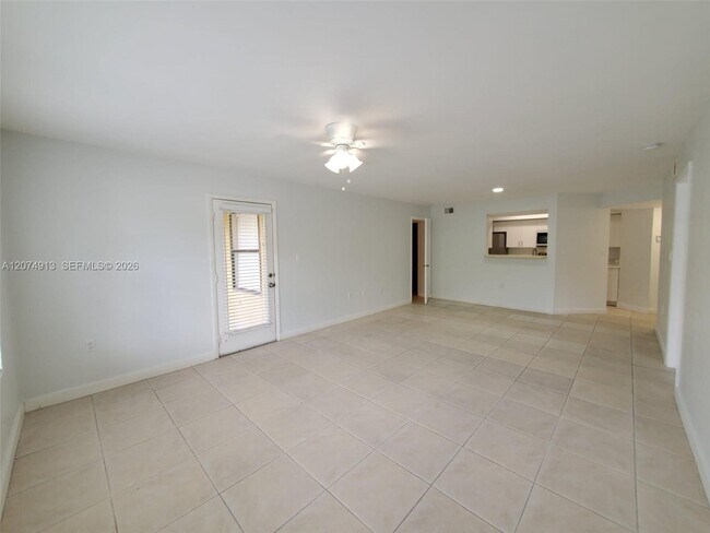 Building Photo - 15591 SW 105th Terrace