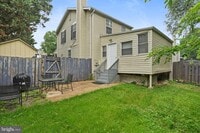 Building Photo - 10506 Lime Tree Way