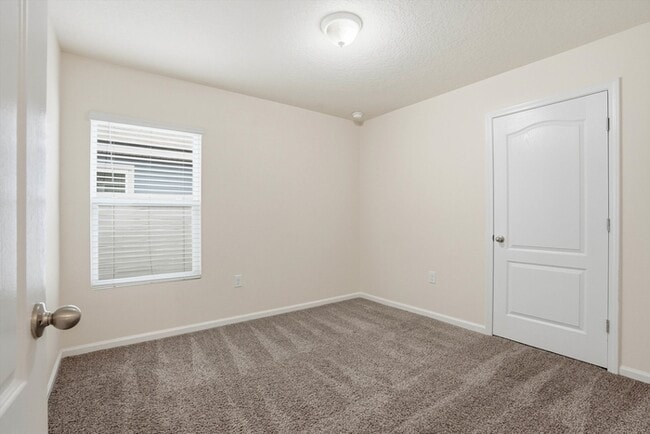 Building Photo - 7862 Meadow Walk Ln