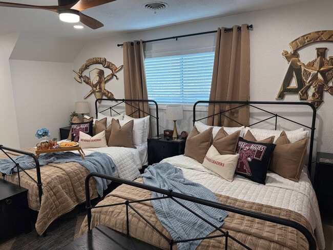 Building Photo - 1303 Langford St