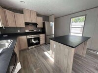 Building Photo - 1083 E State Rd 2