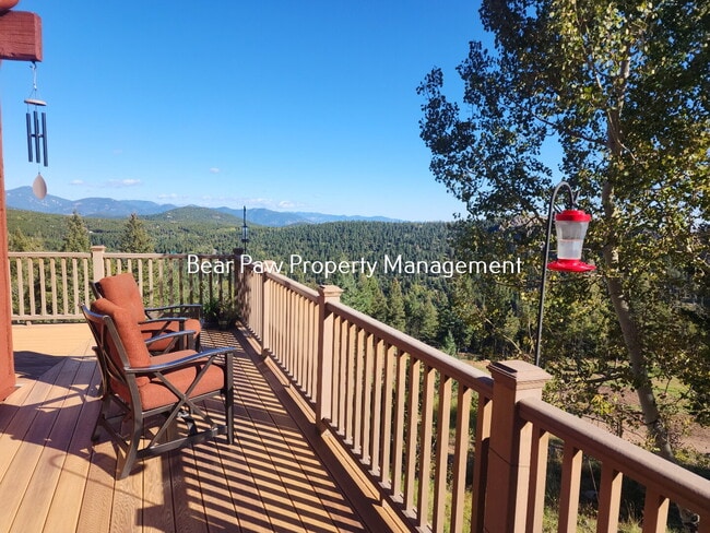 Building Photo - "Charming 3-Bedroom Mountain Retreat in Conifer"
