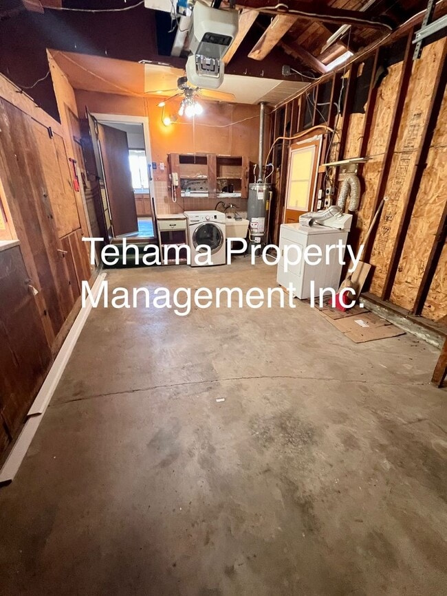 Building Photo - 3 bedroom 2 bath Home in the Forward Addit...
