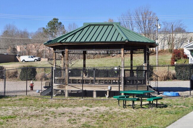 Building Photo - 1535 Caraleigh Mills Ct