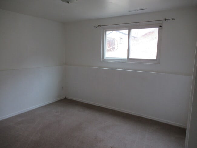 Building Photo - 1511 25th St