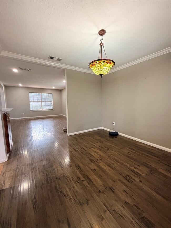 Building Photo - 20823 Camphor Tree Dr