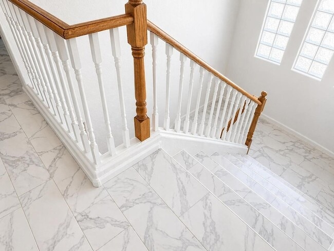 Building Photo - 8611 S 45th Glen