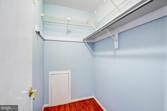 Building Photo - 4472 Ruggles Ct