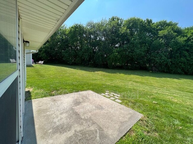 Building Photo - 610 Susanne Ct