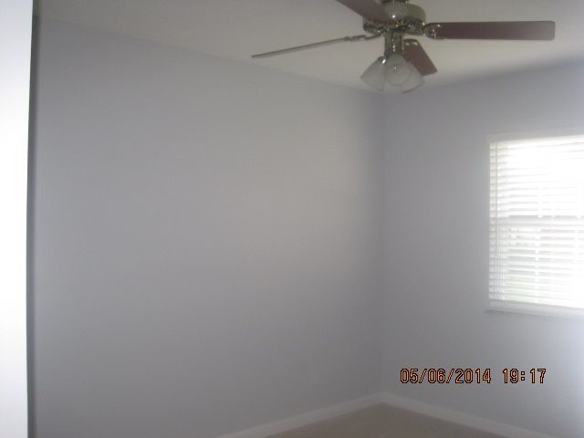 Building Photo - Three Bedroom Two Bath Rancher in the heart of Teays Valley