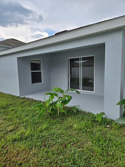Building Photo - 136 Bella Rosa Cir