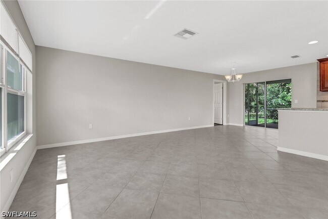 Building Photo - 4472 Beechwood Lake Dr
