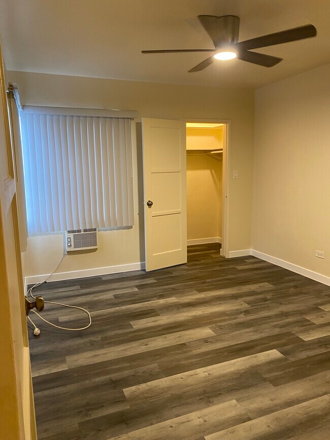 Bedroom - 2215 W Ramona Rd