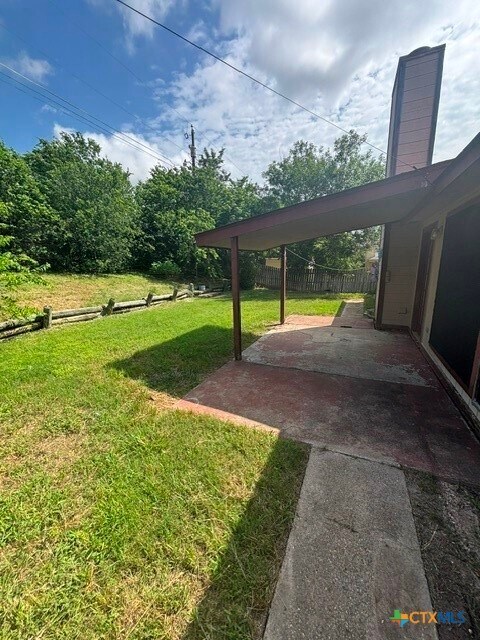 Building Photo - 403 E Hogan Dr
