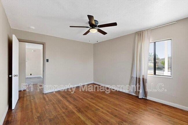 Building Photo - 165 Hilton Ave NW