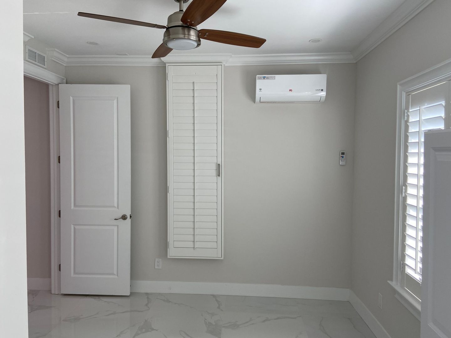 Building Photo - 3677 37th Ave NE