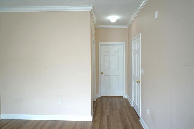 Building Photo - 18425 Bridle Club Dr