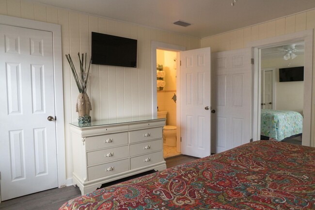 Building Photo - Beautiful Three Bedroom with Private Beach...