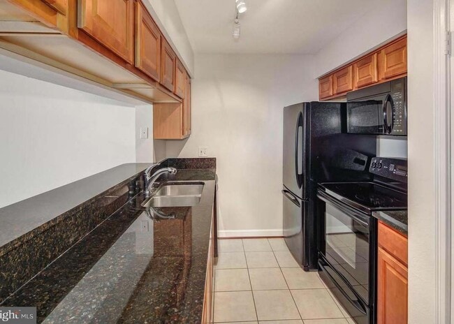 Building Photo - 3307 Wyndham Cir