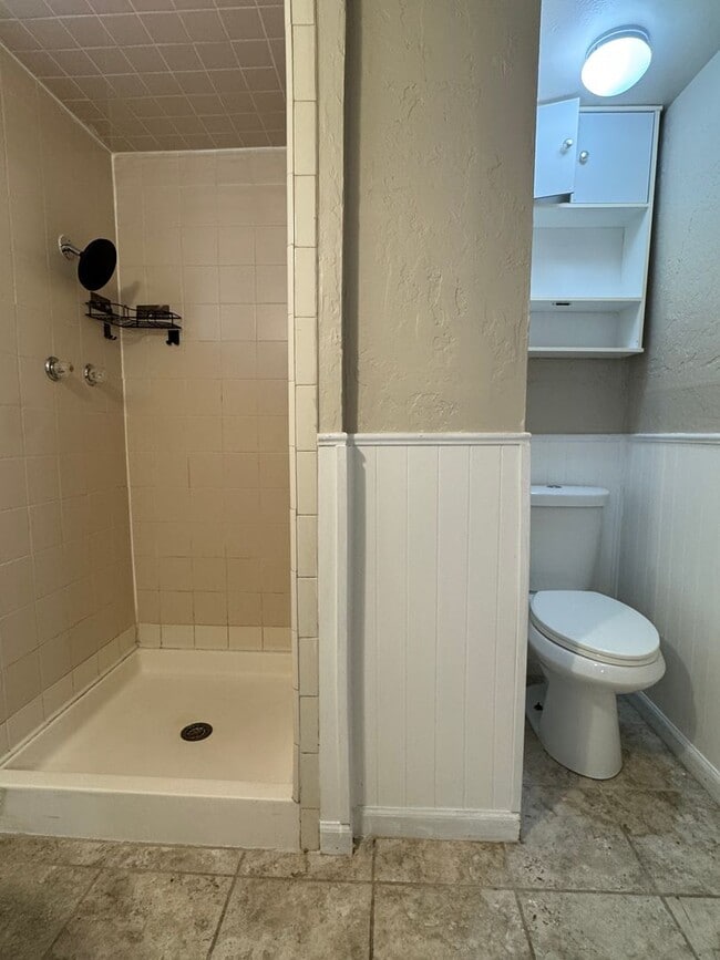 Building Photo - 734 NW 31st St