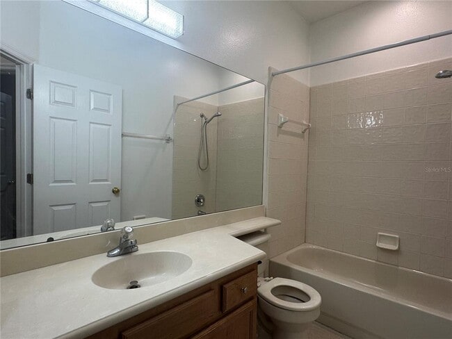 Building Photo - 2500 Trapside Ct