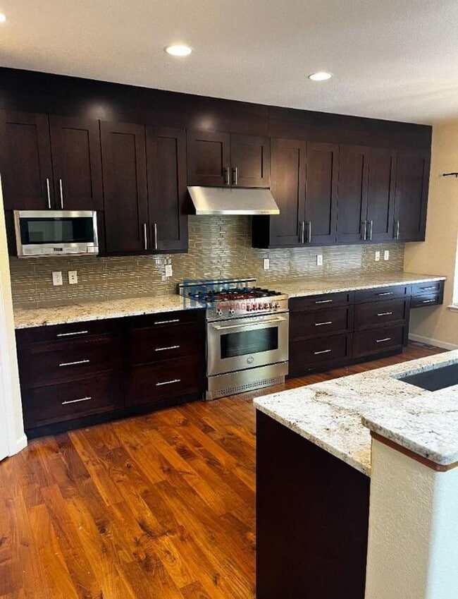 Building Photo - 4103 Frederick Cir