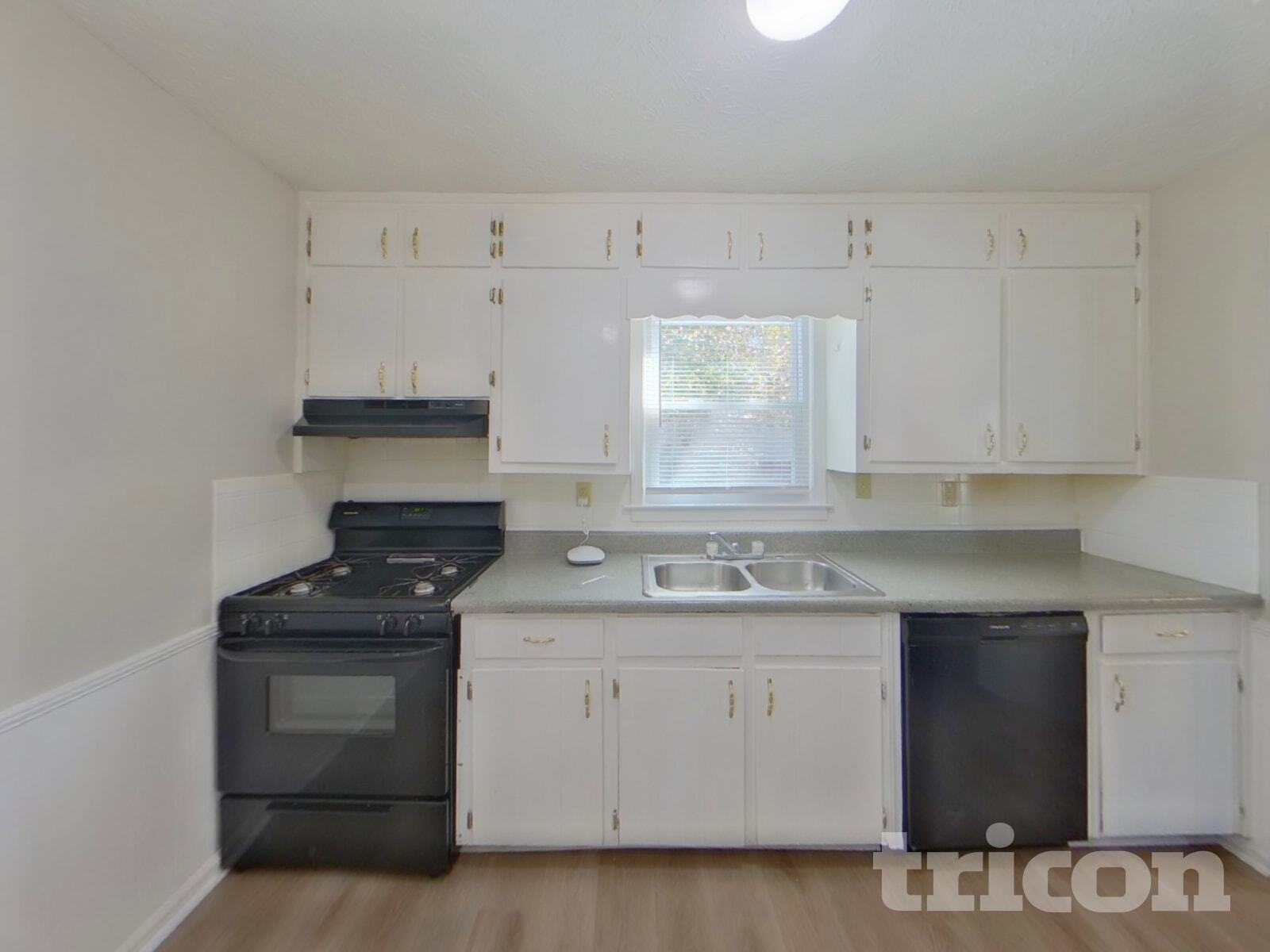 Building Photo - 1763 Lamancha Dr NW