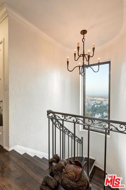 Building Photo - 6910 Los Tilos Rd