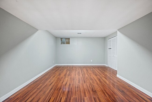 Building Photo - 651 S Xenon Ct