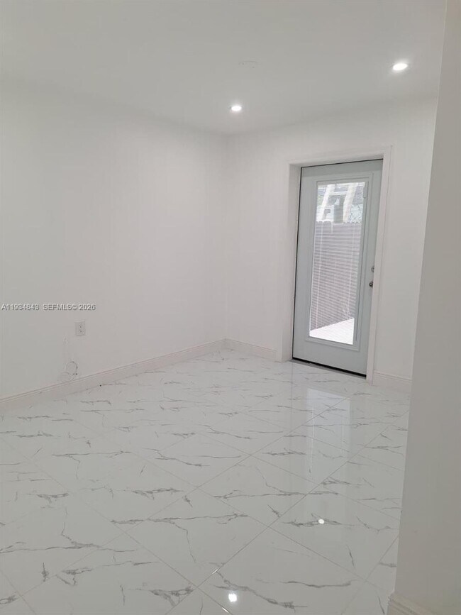 Building Photo - 14402 SW 111th St