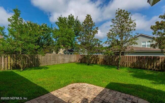 Building Photo - 1520 Summerdown Way