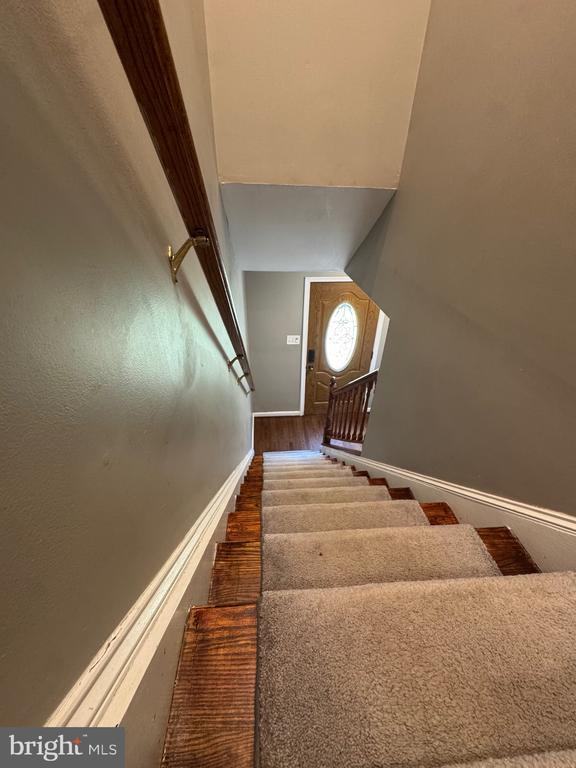 Building Photo - 16611 Geddy Ct