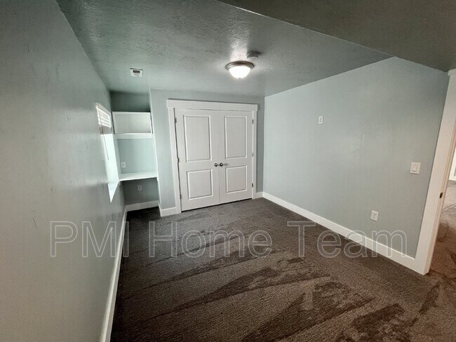 Building Photo - 3789 Hooded Crane Ln